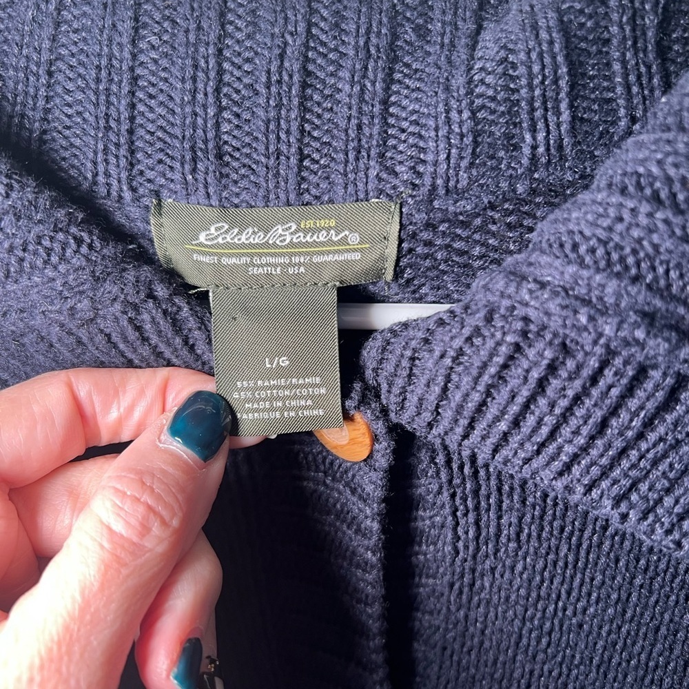 Eddie Bauer Navy Blue Knit Button Front Cardigan Sweater Size L - Picture 2 of 10